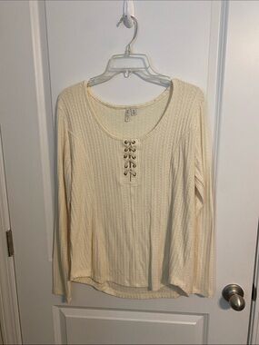 Cato Cream Lace-Up Cable Knit Long Sleeve Top